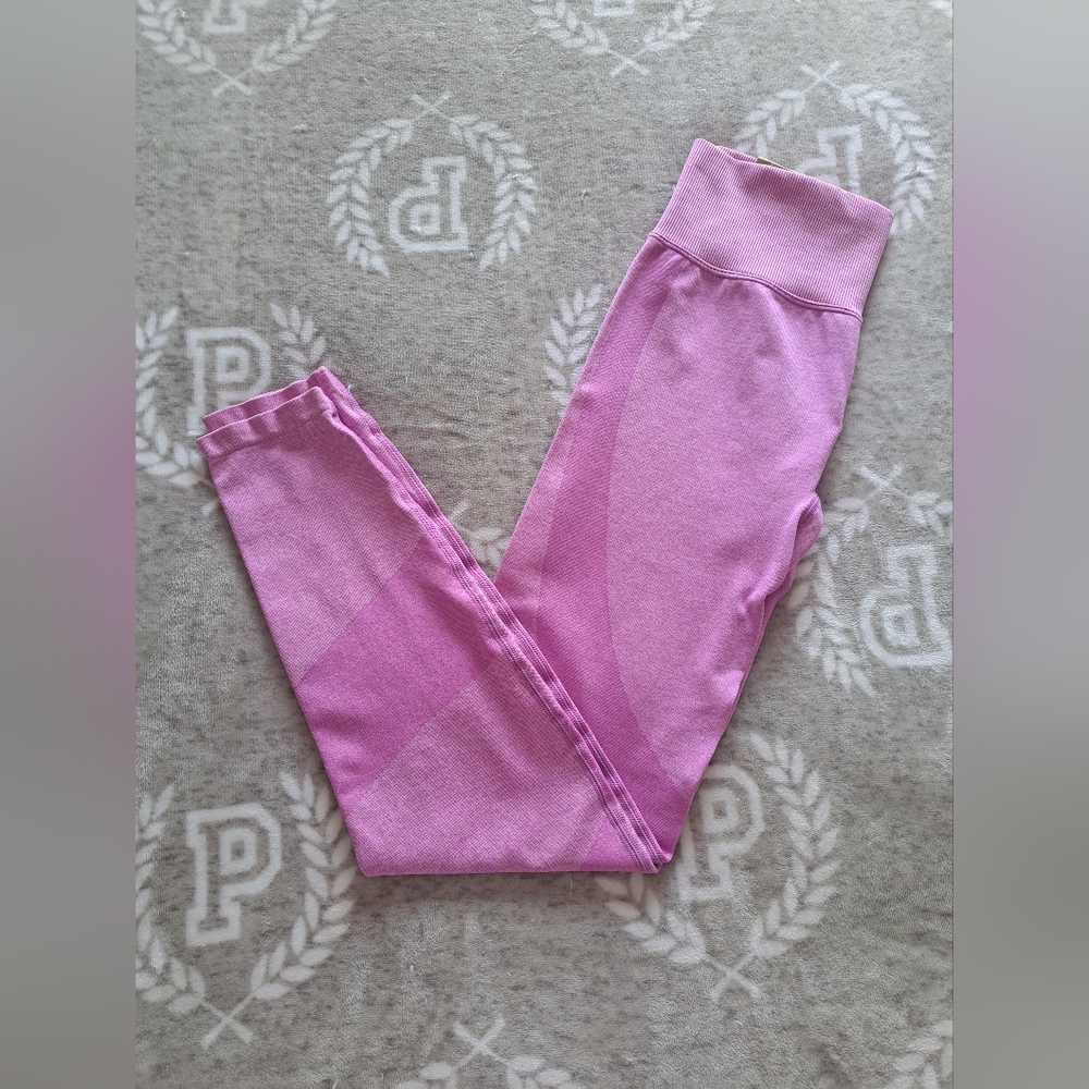 Pink seamless leggings (S) New